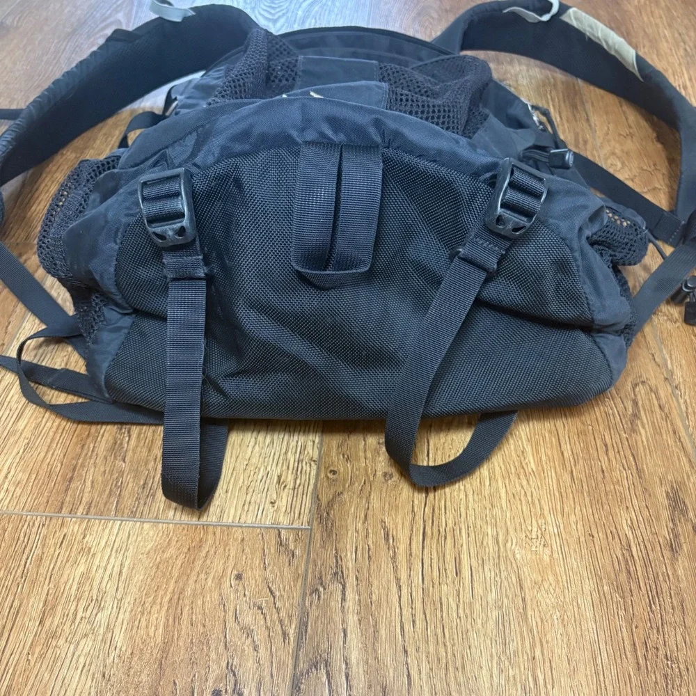 The North Face Recon Backpack Black Hiking School Travel Laptop‎ Bag Gorpcore